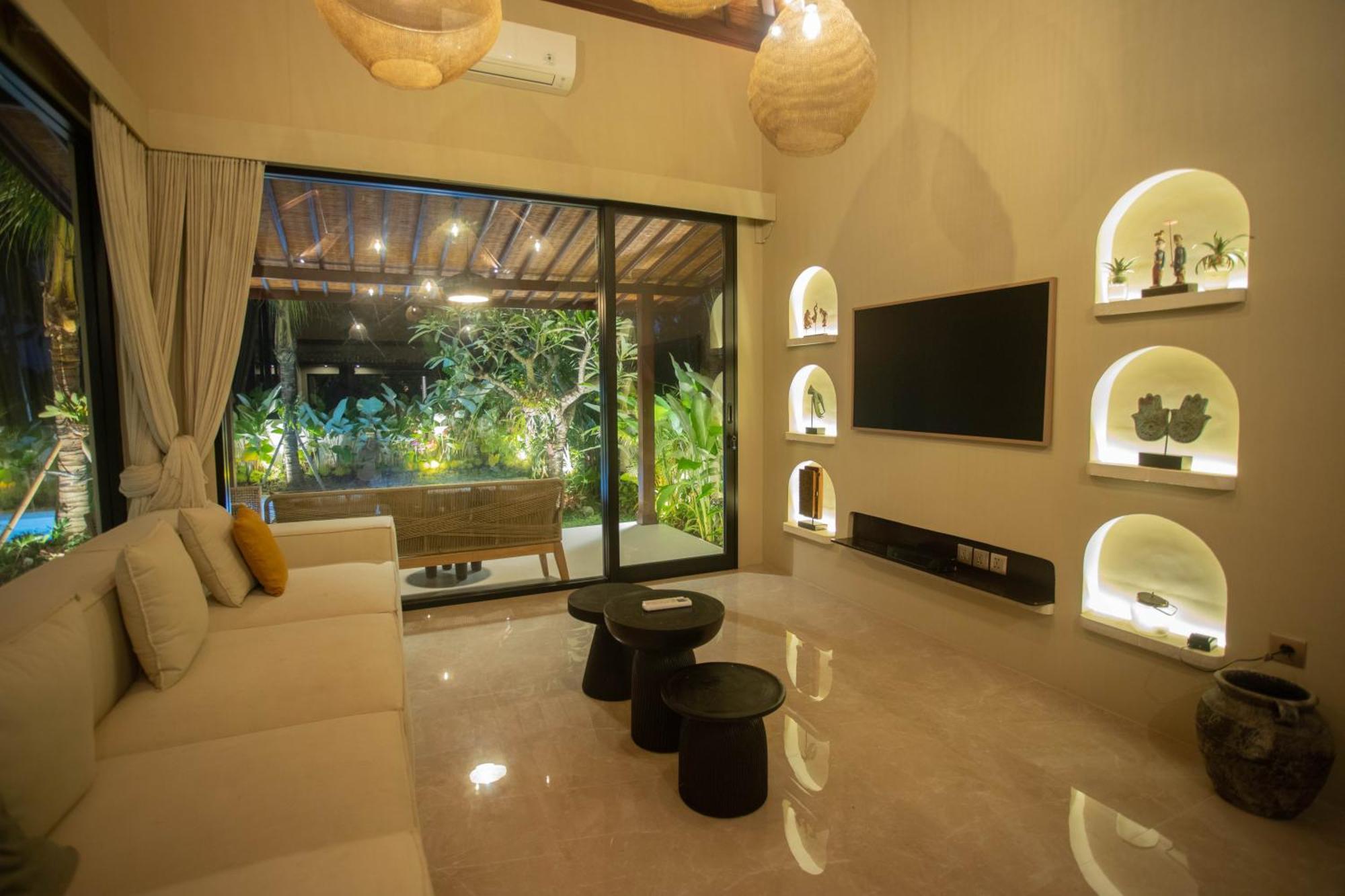 Adi Laxmi Villa Ubud Exterior foto